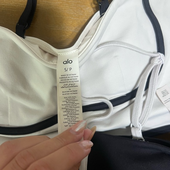 Alo Yoga Airbrush Streamlined Tank Tops - Picture 4 of 5